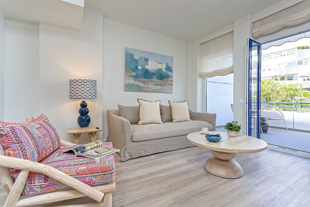 Genteel Home Marbella House