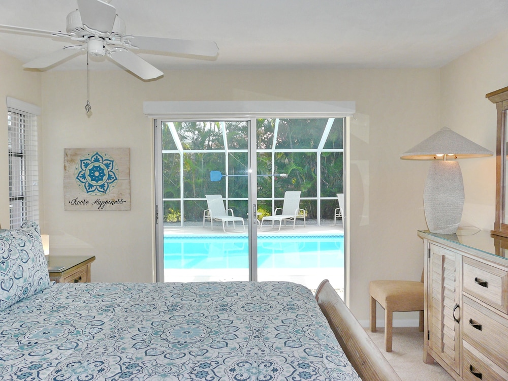 Delightful Home With Pool and Direct Boating Access view 5