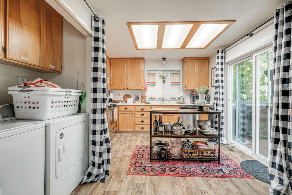 Hike, Swim & Golf: Home Near Dtwn Twain Harte