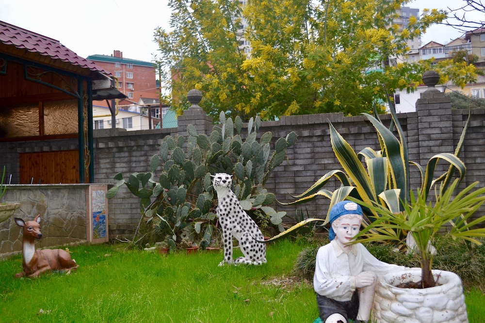Guest House Usadba