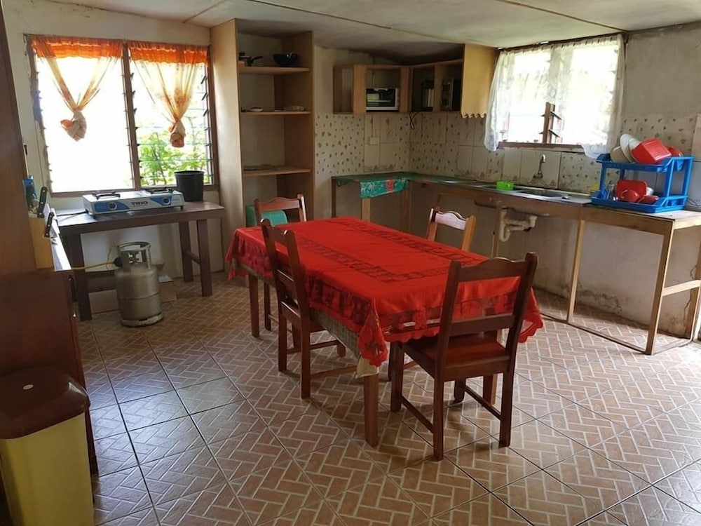 Navutovuto Accommodation - view 9