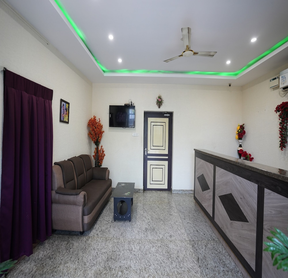 Hotel Anbu Park