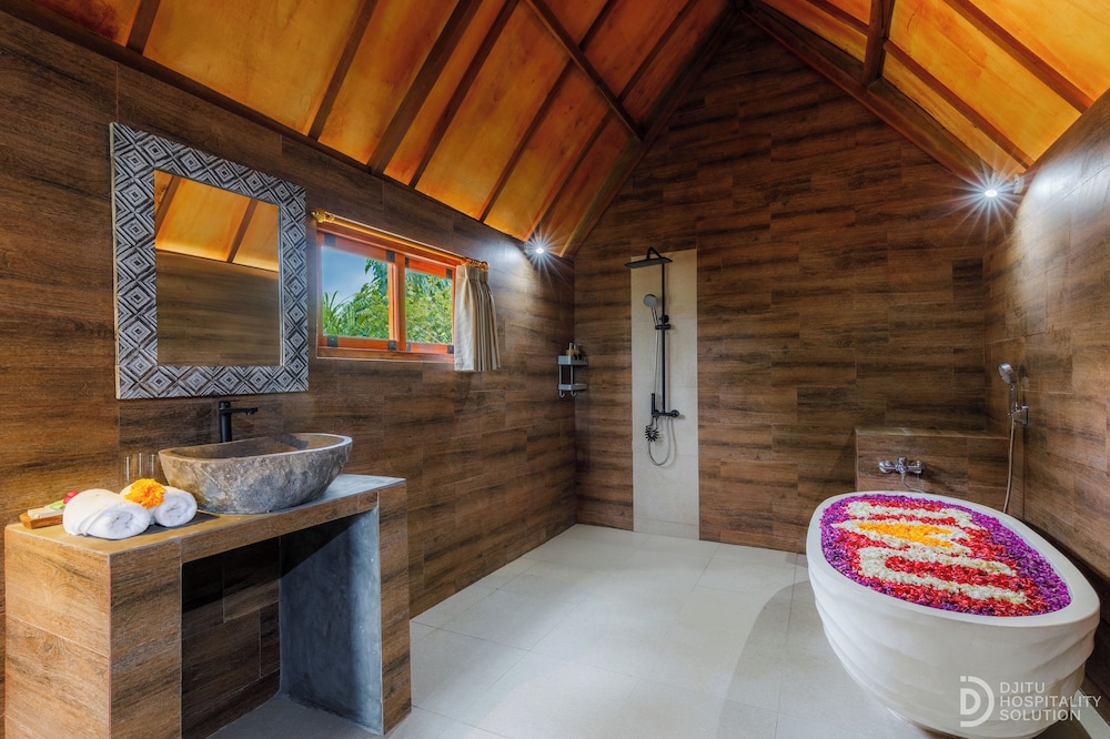 Bunut Bungalow