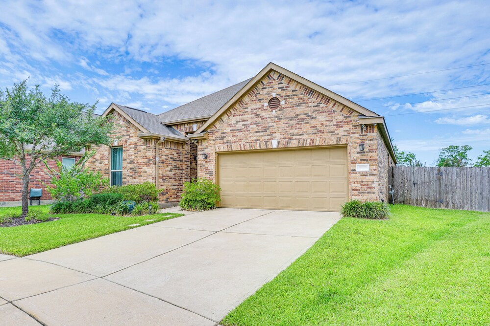 Golf, Bike, Fish & More: Family Getaway in Katy