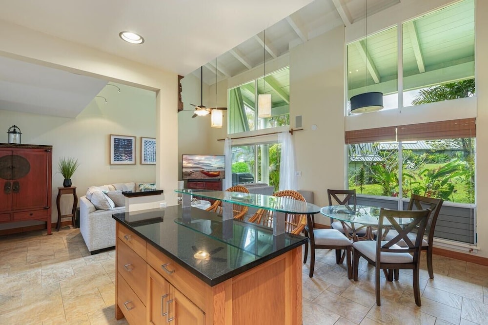 Puamana 19c 2 Bedroom Condo
