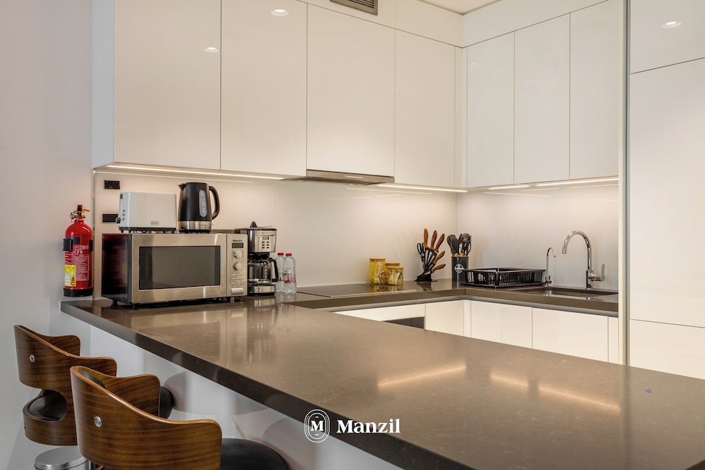 Manzil - 1BR Urban Living near Downtown