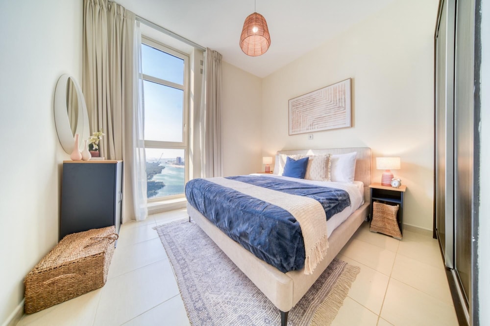 Reem Island Beach Escape w Stellar Balcony Views