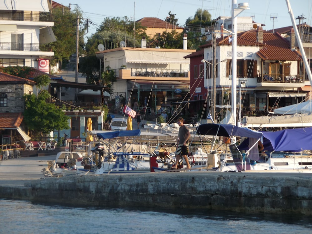 Helianthus Guesthouse