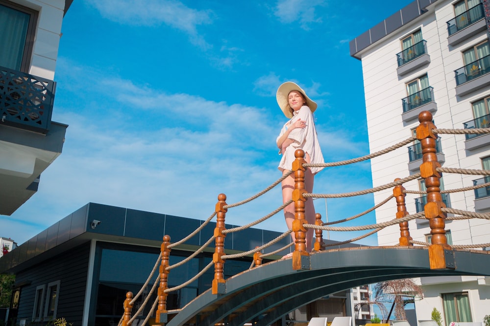 Elysium Deluxe Süitler - Image 46