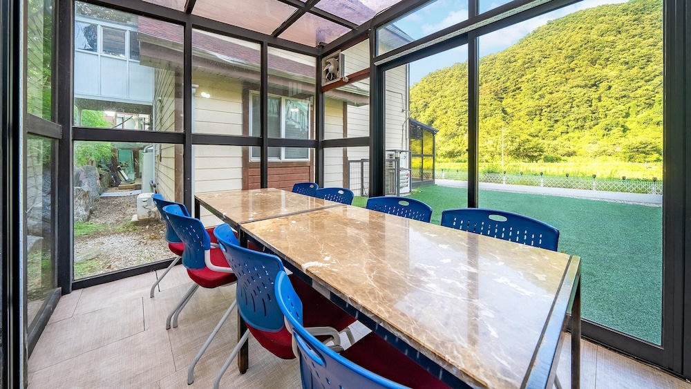 Chuncheon Namiseom pet Friendly Pension