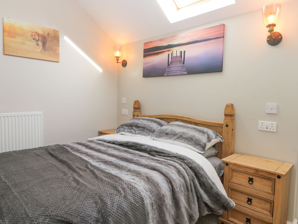 Dovecote Cottage