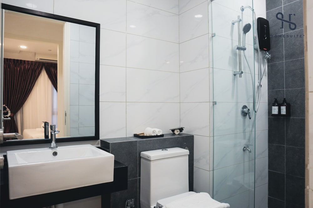 Homesuite' Home at Sutera Bay