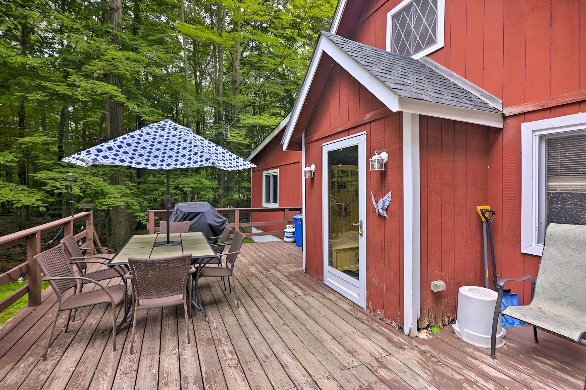 Arrowhead Lake Home w/ Game Room & Beach Access! view 5