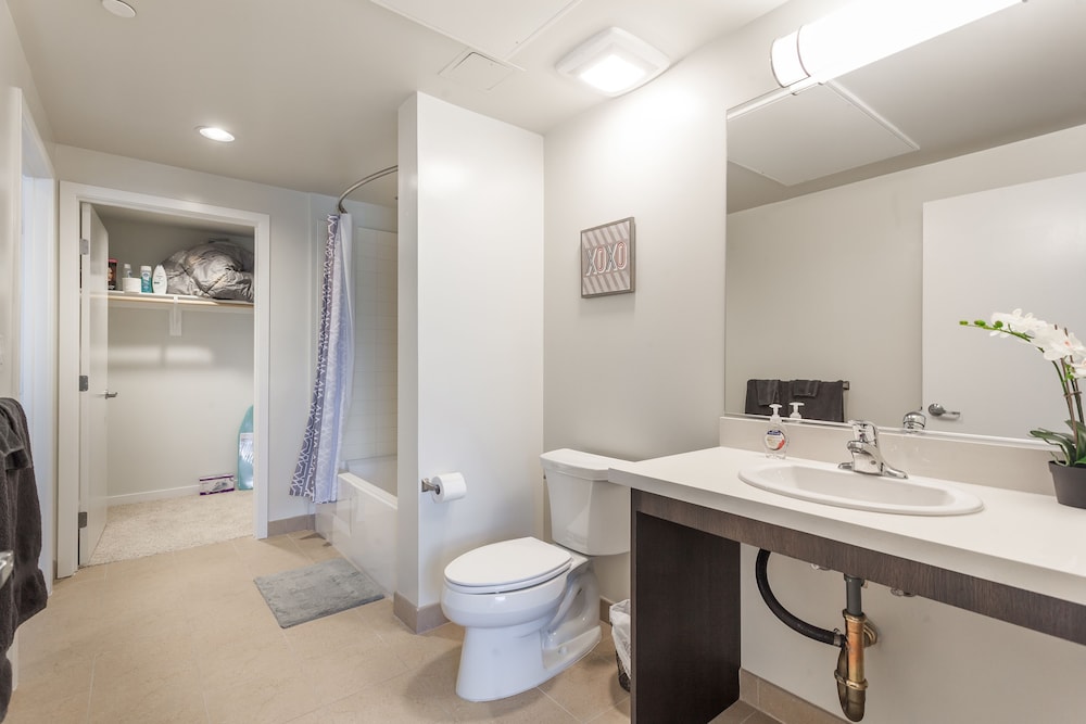Tripbz Avalo Suites
