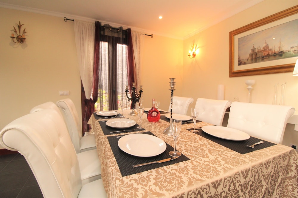 Santana Luxury Villa view 4