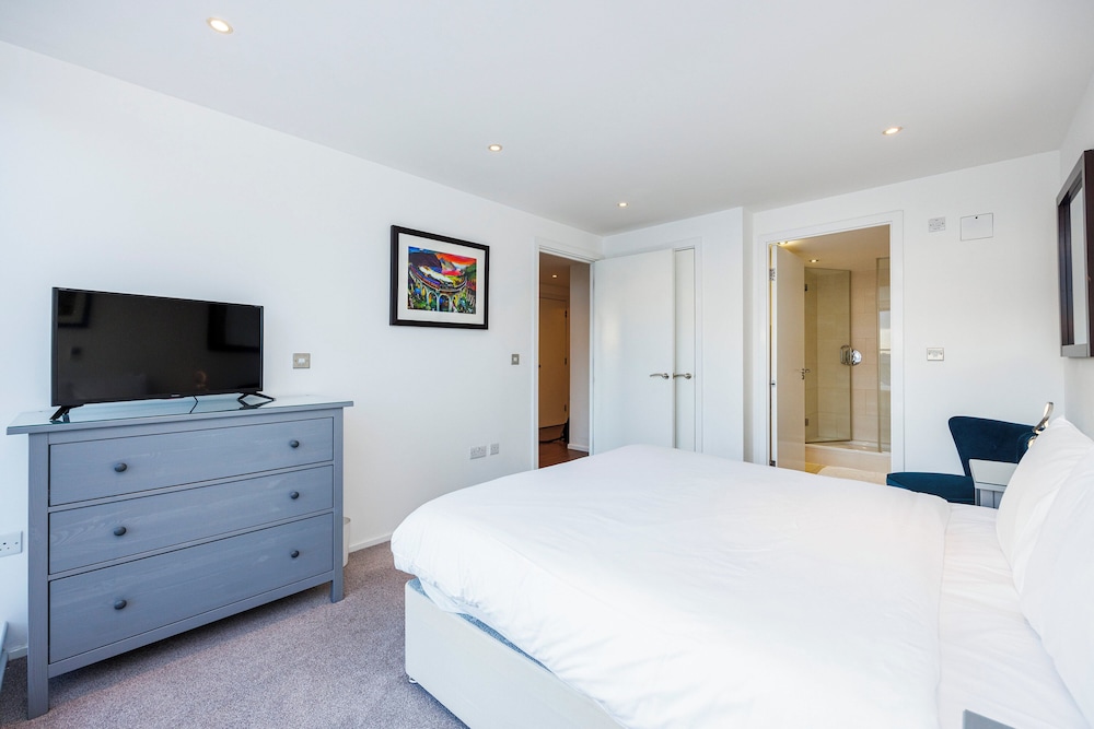 Cosy Corner Apartment Near to Excel