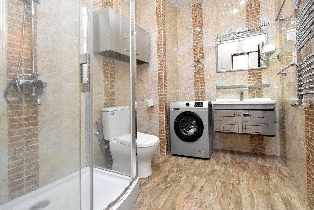 Apartment on Yekmalyan street