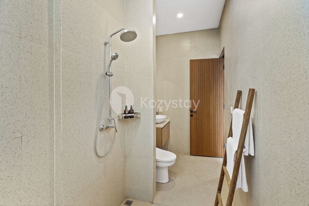 Onichi Villa by Kozystay - Canggu