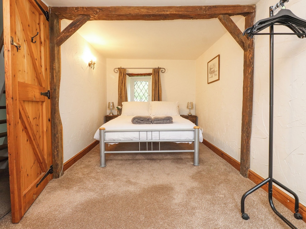 Ty'n Pwll Farm