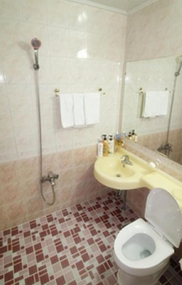 Naksan Beach Condotel