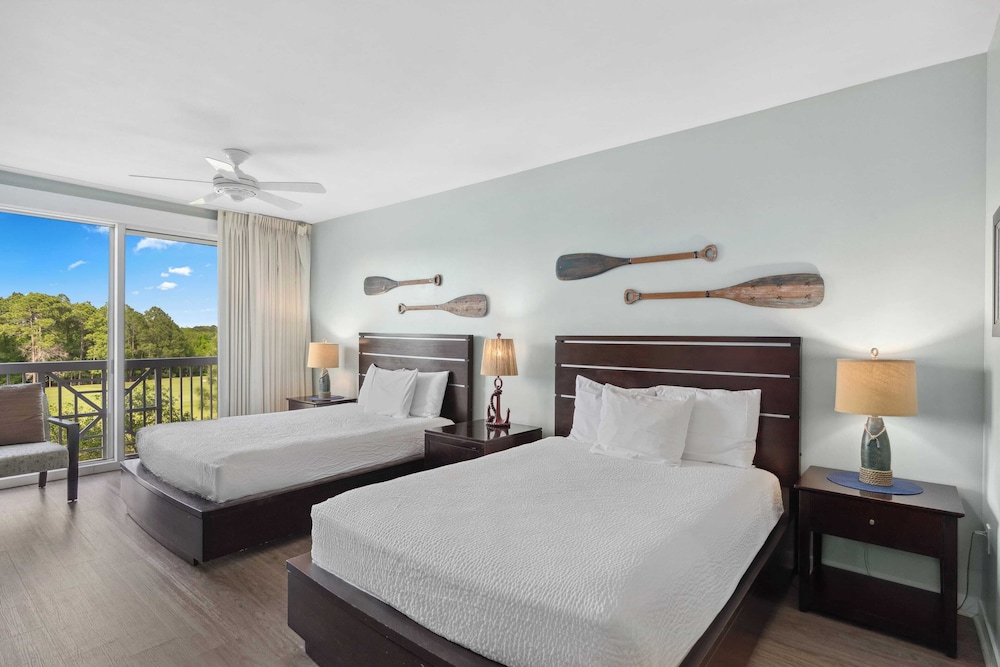 2 Resort Studios by Avantstay Sleeps 8, Pool, Shuttle, Tennis, Near Baytowne & Beach