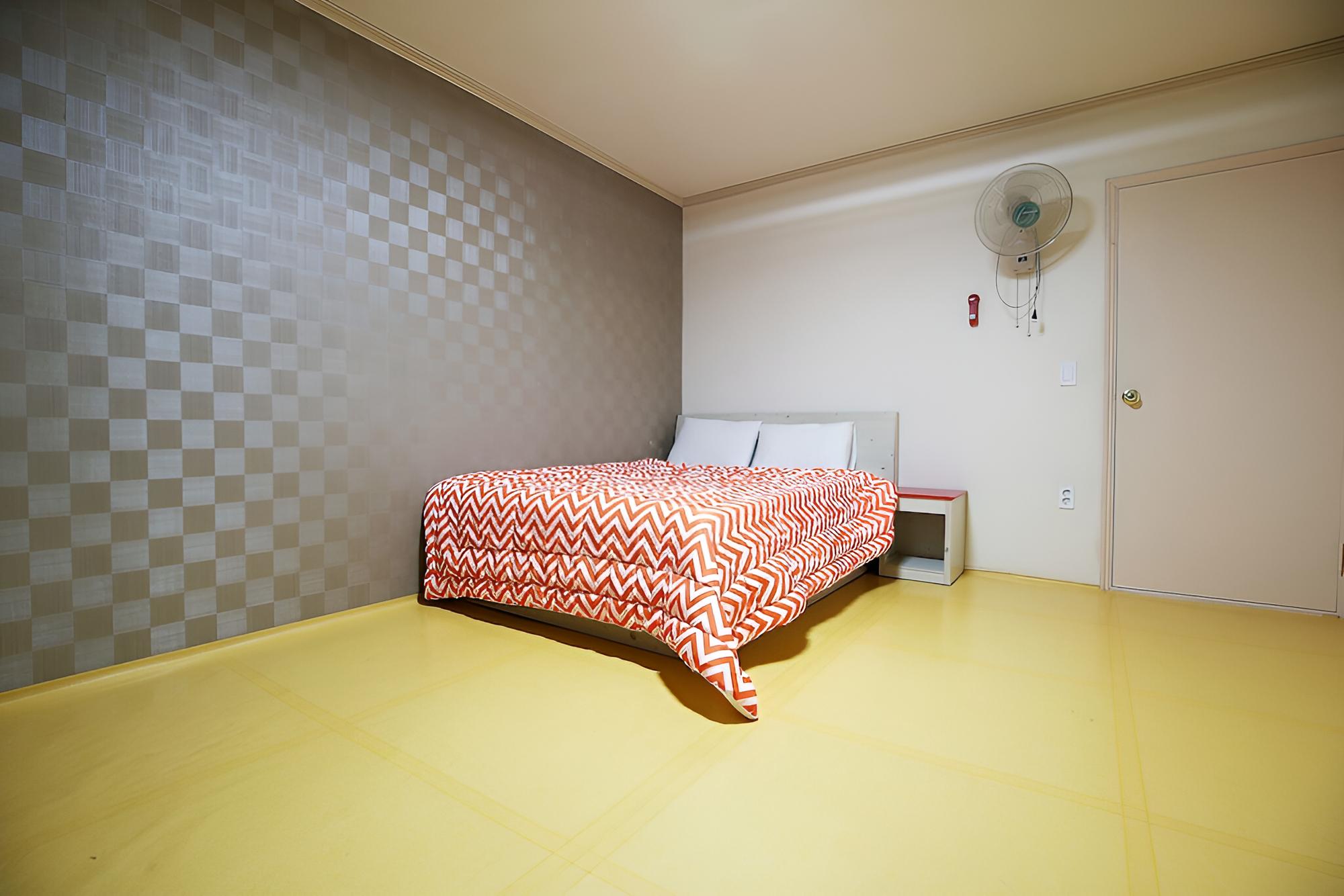 Yesan Garusil Motel view 3