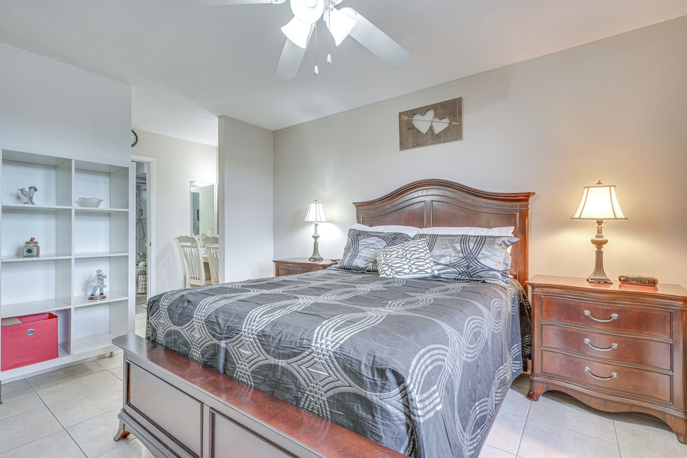 8 Mi to Dtwn Fort Lauderdale: Condo w/ Pool Access