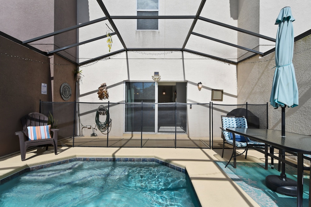 3-bedroom Villa in Bella Vida Resort, Close2disney