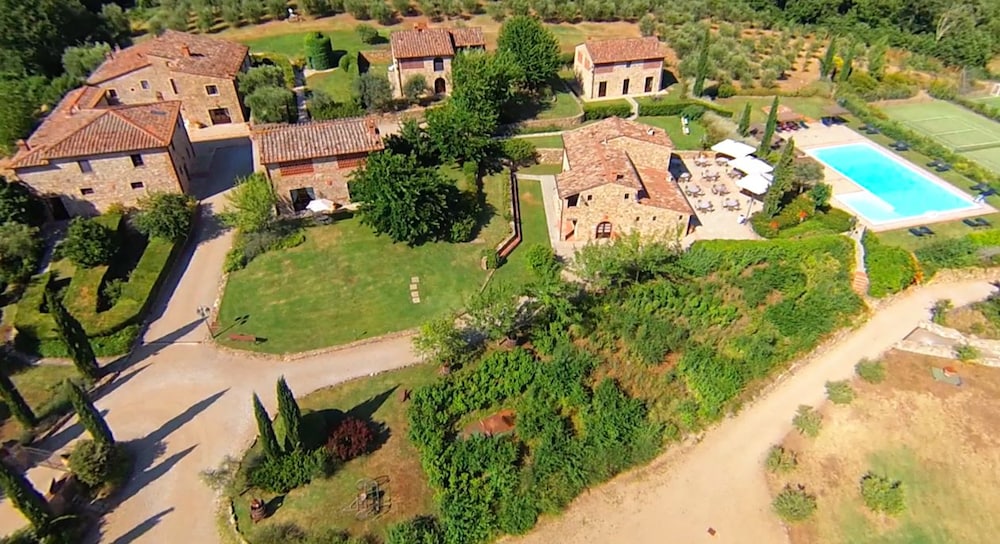 Poggio Cennina Resort