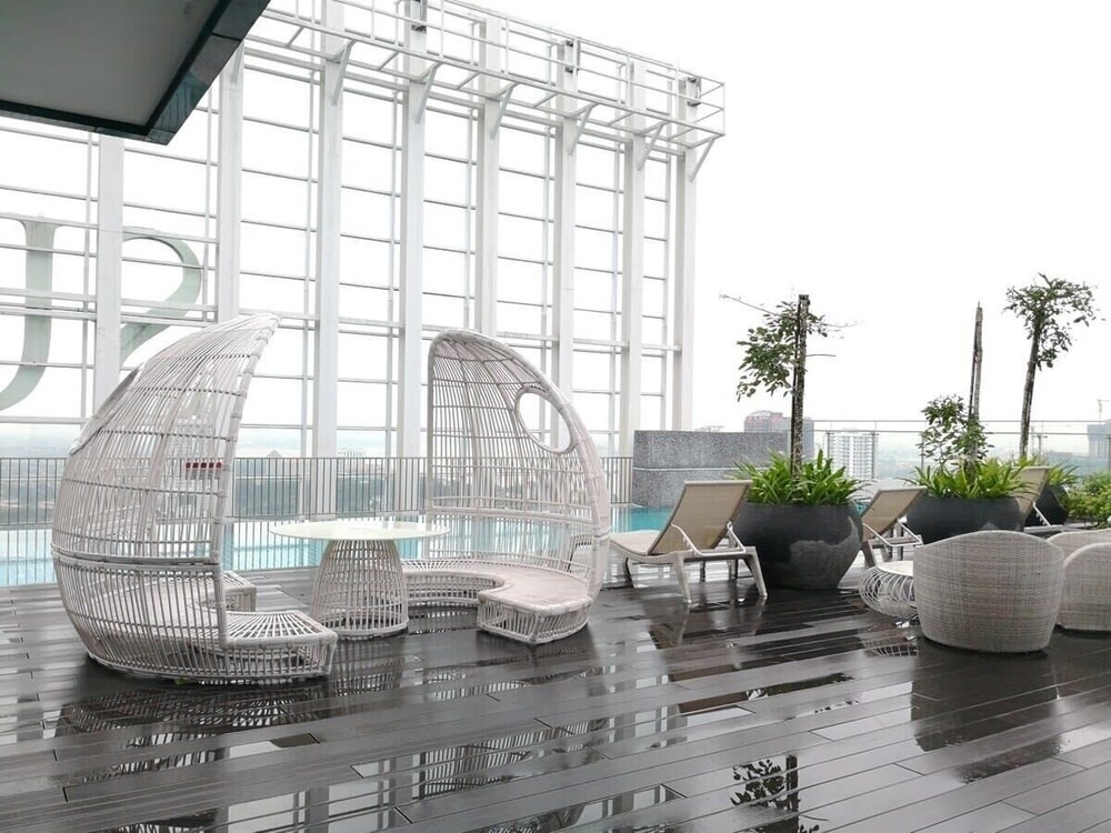 A High-floor 2BR Suasana Suites, Near Ciq, JB
