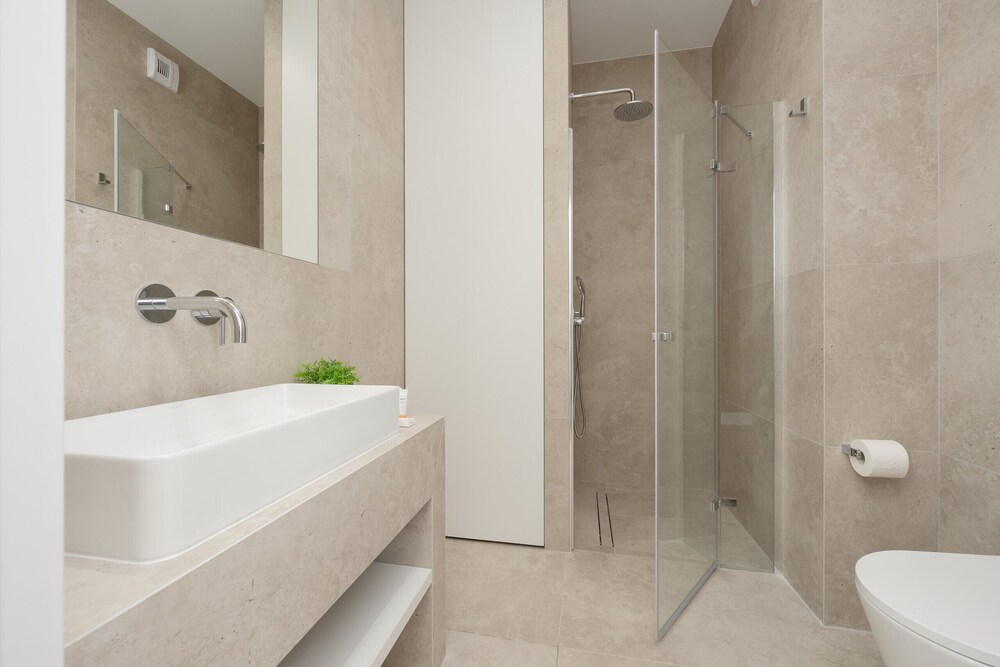 Gym & Sauna in Mokotów by Renters view 4
