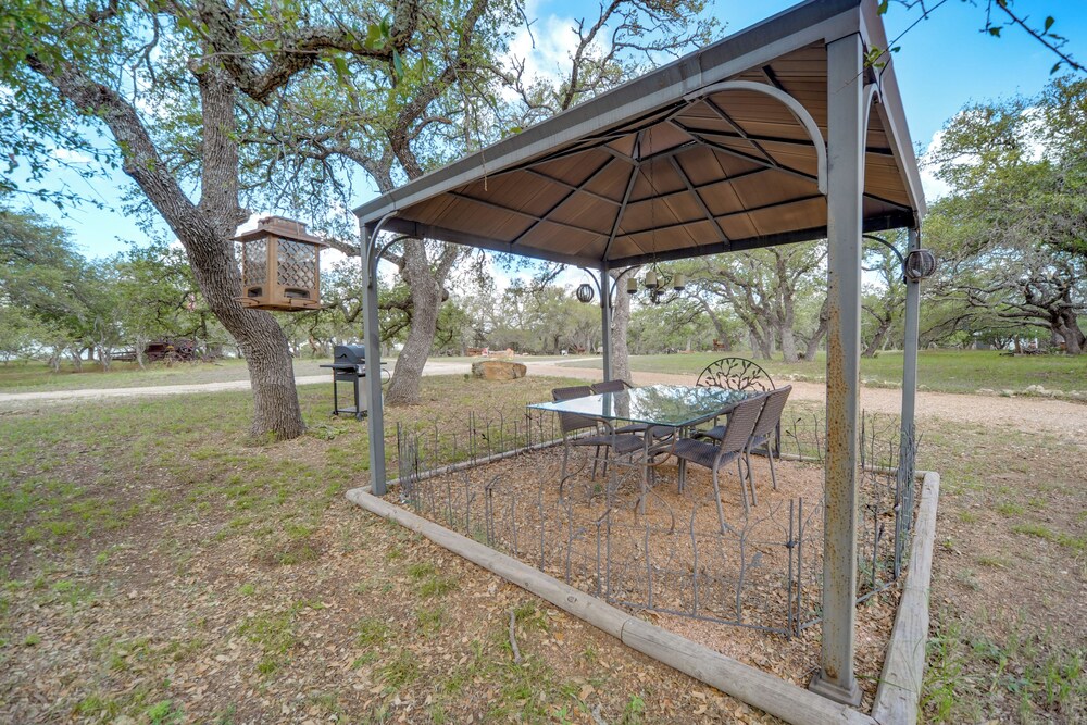 Pet-friendly Johnson City Studio w/ Inspiring View