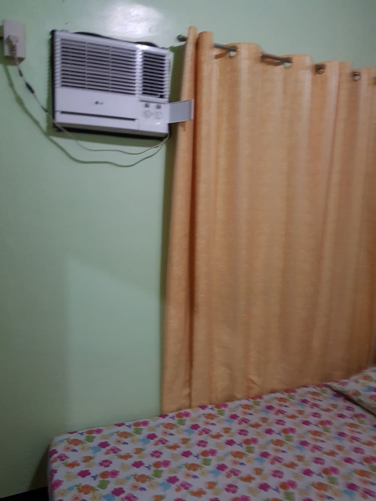 Desiree's Lodge And Transient House, Baler Aurora