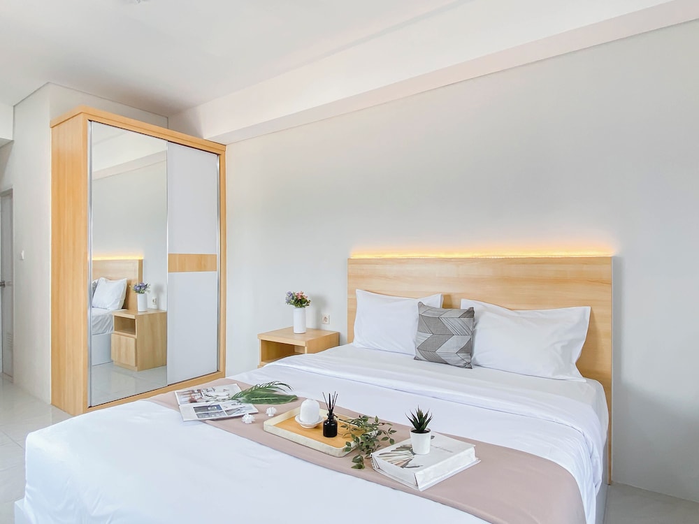 Basic Studio At Newville Lippo Cikarang Apartment