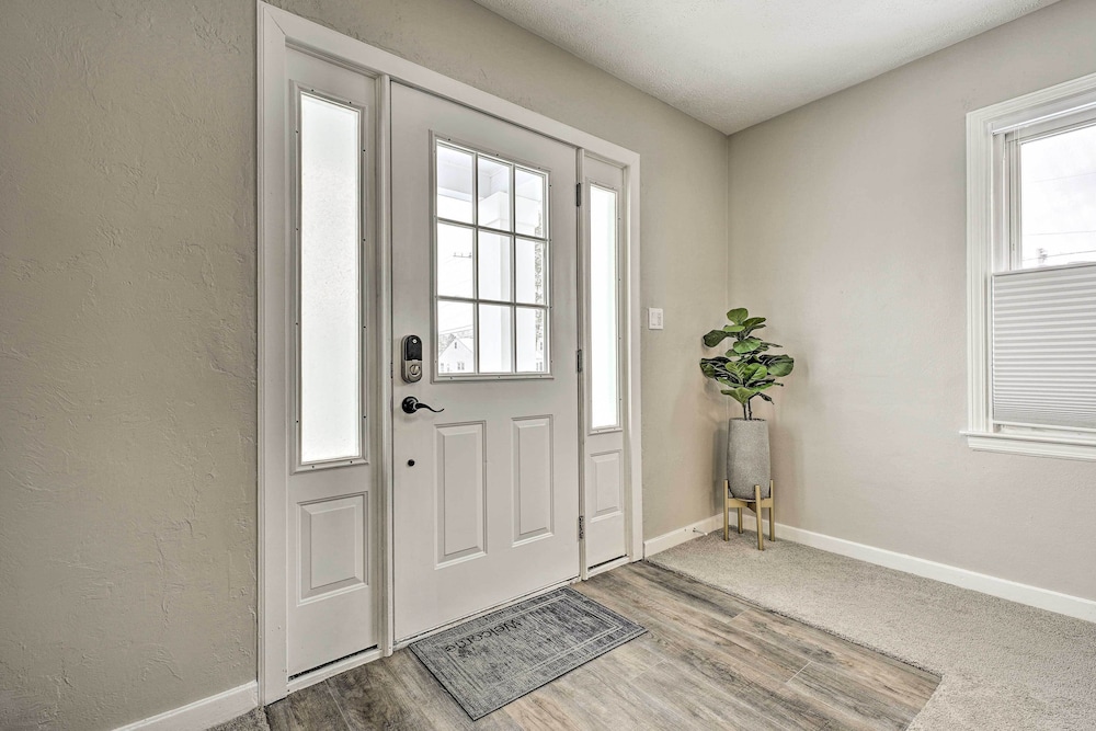 Modern South Bend Getaway ~ 3 Mi to Downtown view 3