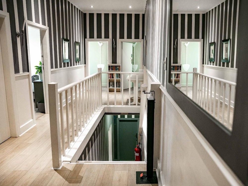 Leeuwenzee Guest House