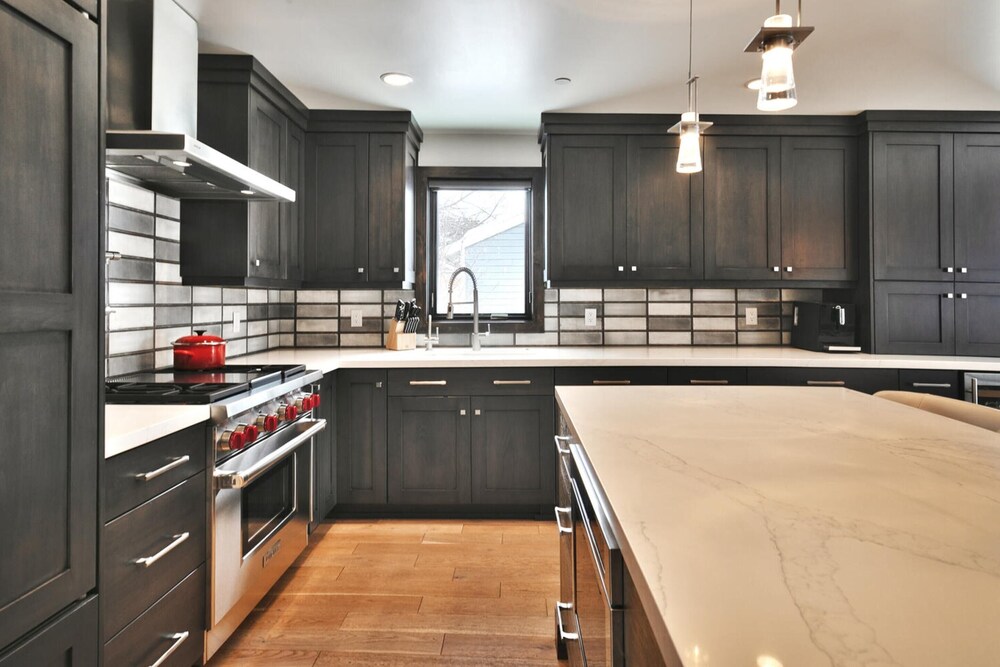 Pinetree by Avantstay Modern Park City Getaway w/ Patio & Balcony view 3