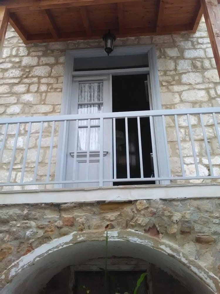 Photo 37