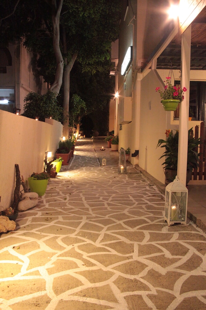 Elounda Olive Garden Studios