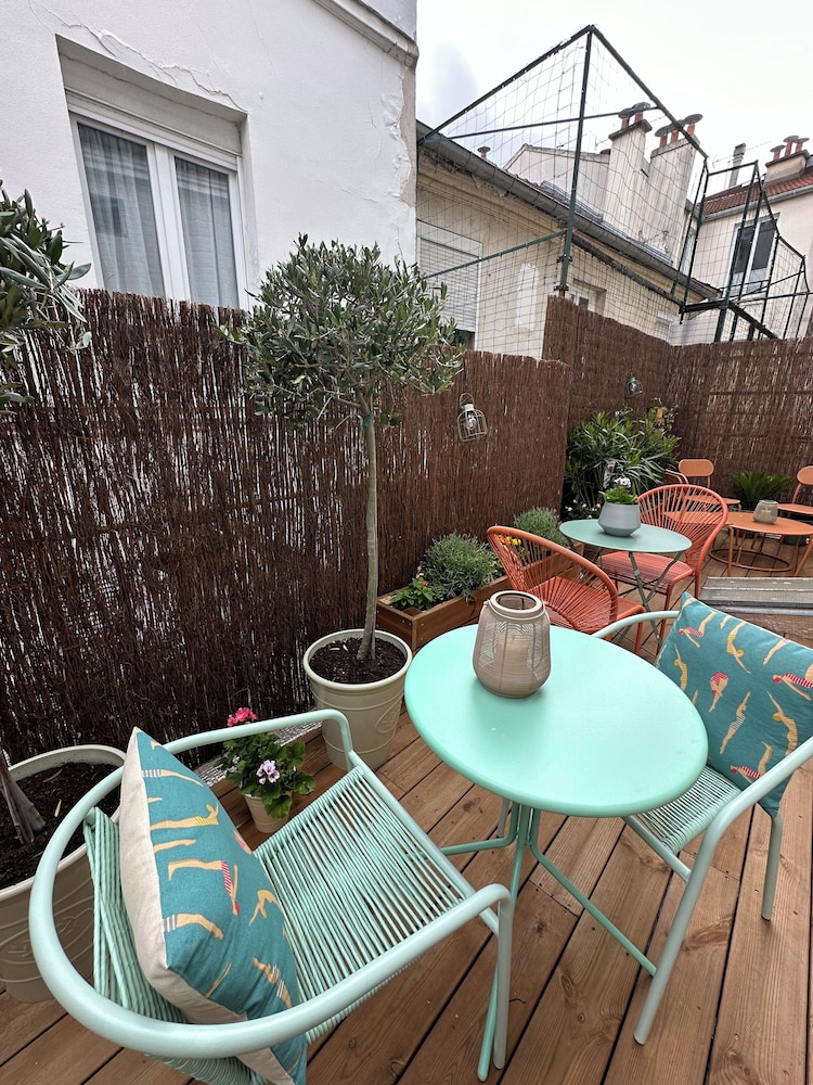 HOTEL RESIDENCE A LA BUTTE AUX CAILLES photo 5