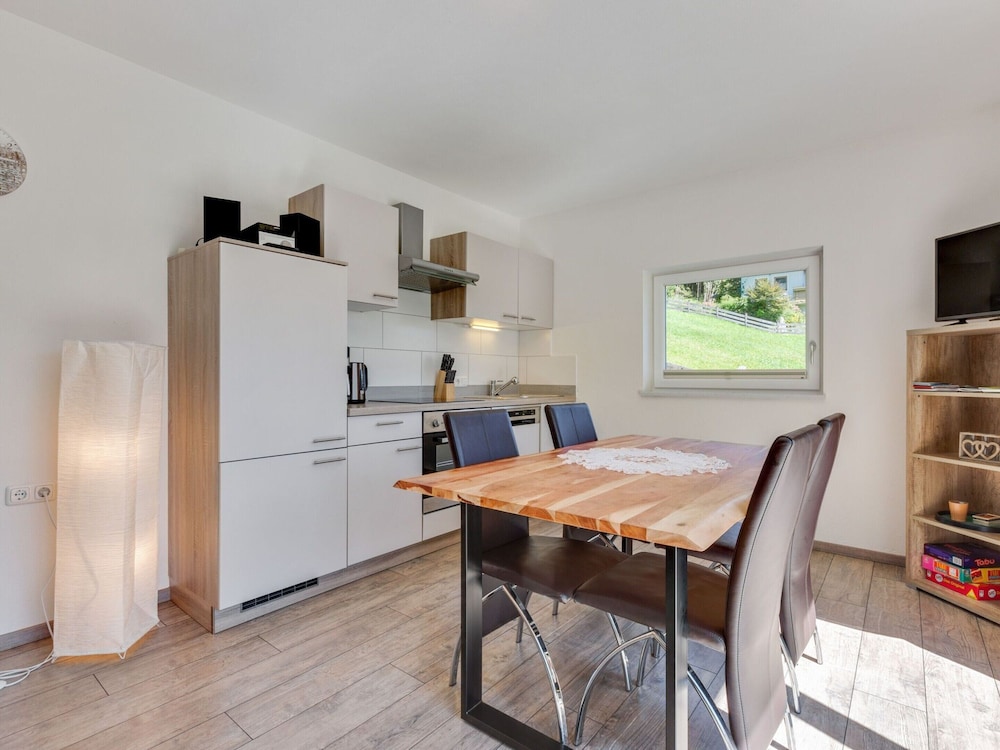 Apartment in Kaprun Near Ski Slopes