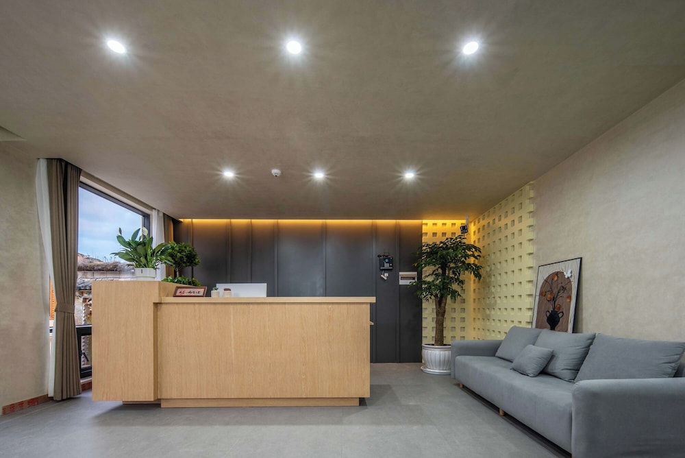 Xuejian Homestay
