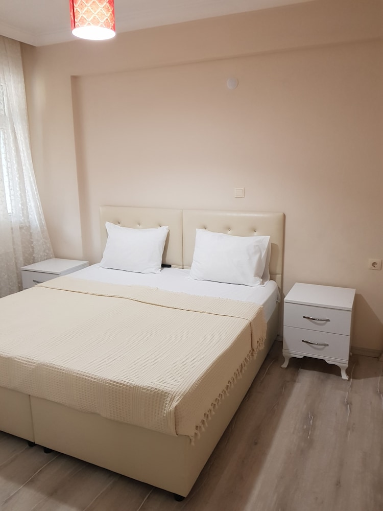 Alemara Apart
