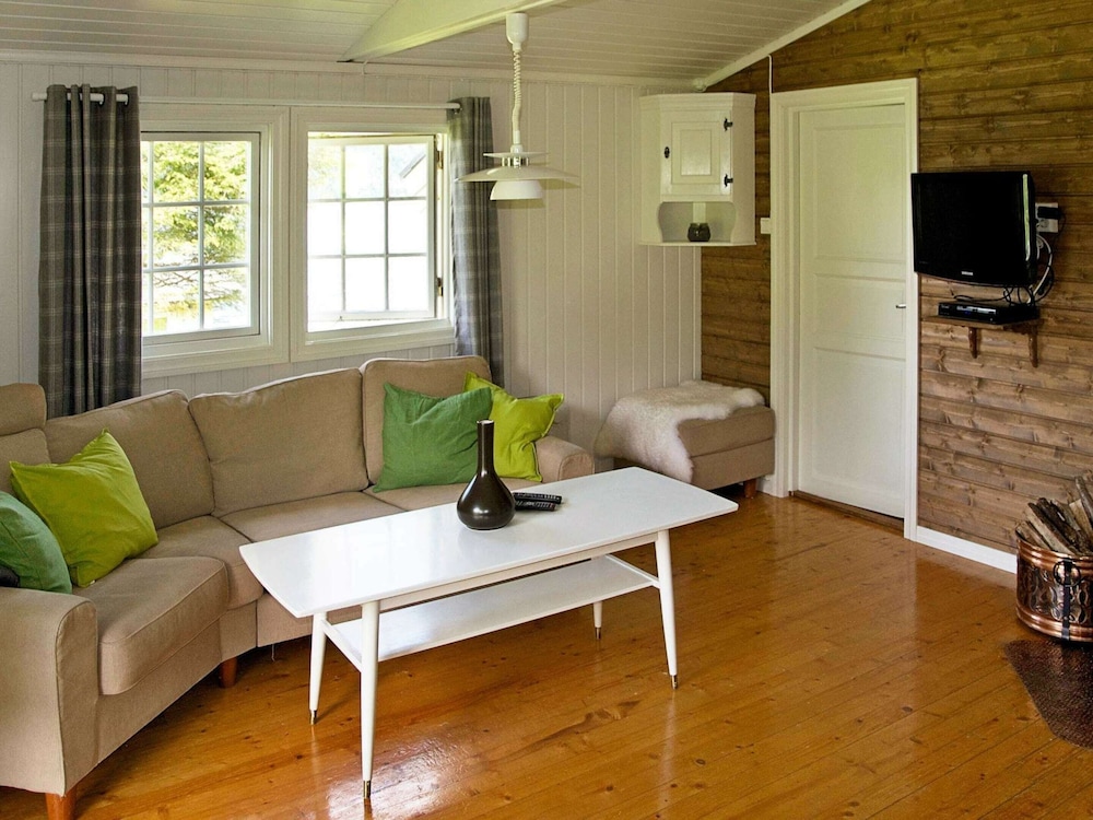 4 Person Holiday Home in Utvik-by Traum