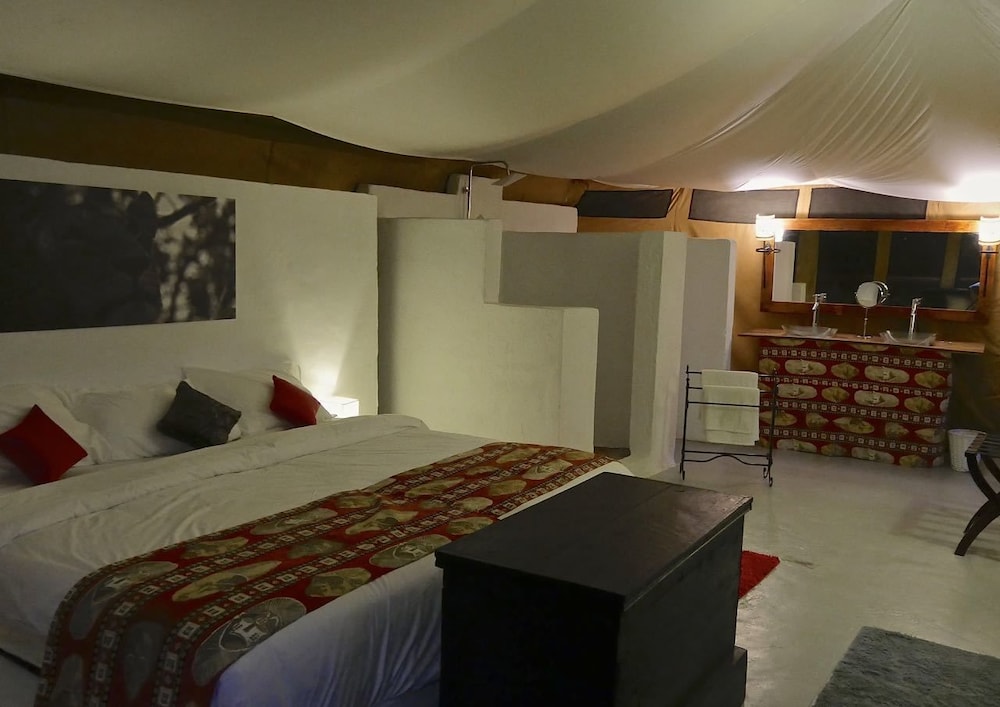 Nyota Mara Lodge