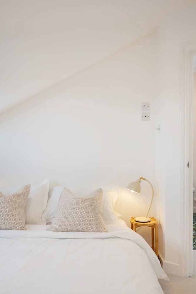 Luxury Penthouse in Maida Vale With Fast Wi-fi