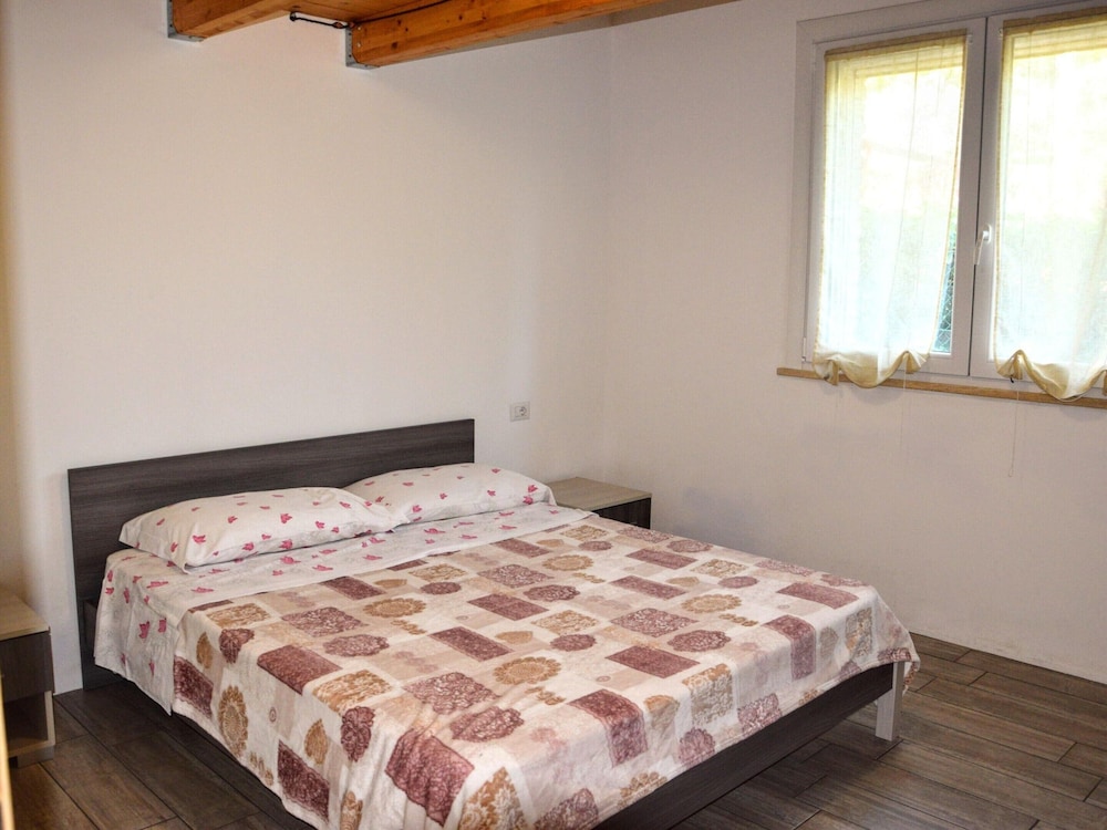 Apartment in a Farmhouse With Swimming Pool photo 5