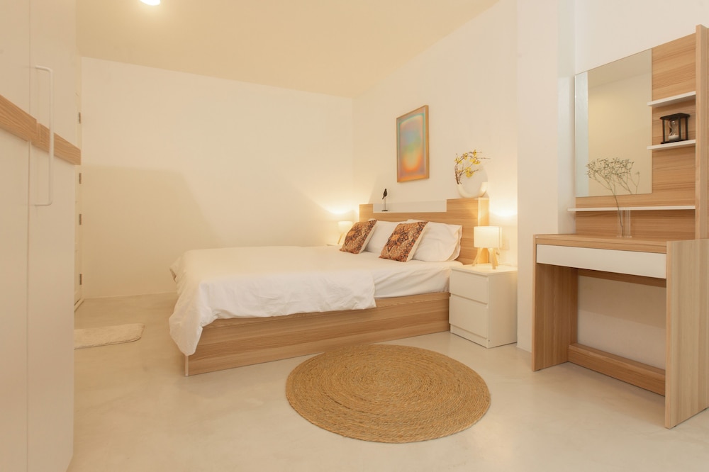 PLACE HOTEL