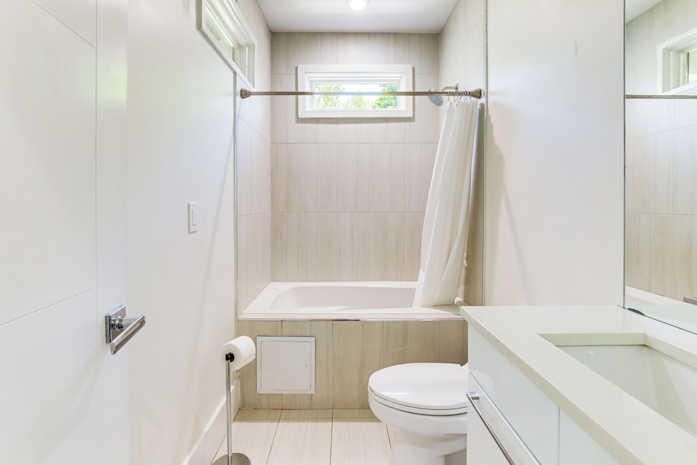 Luxe Buckhead Retreat 6 Mi to Dtwn Atlanta