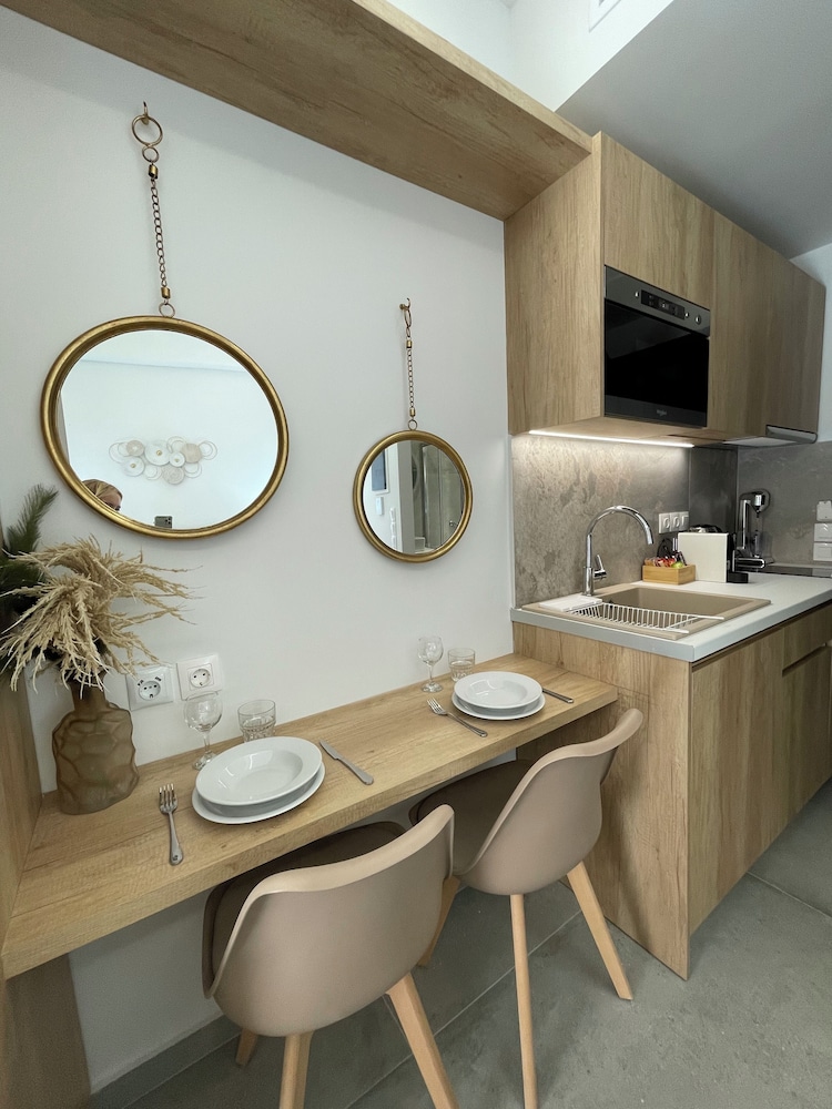 Chic Centre Suites Athens